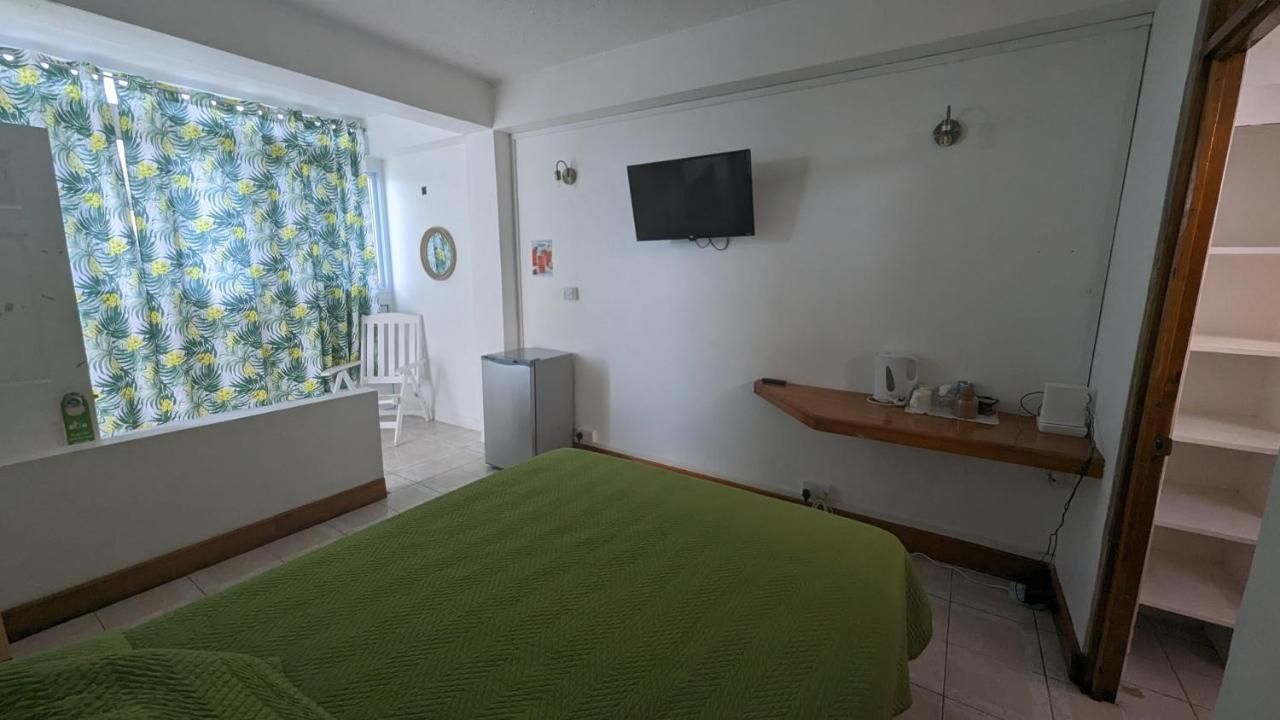 Oemanagement Rooms Ροζό Εξωτερικό φωτογραφία